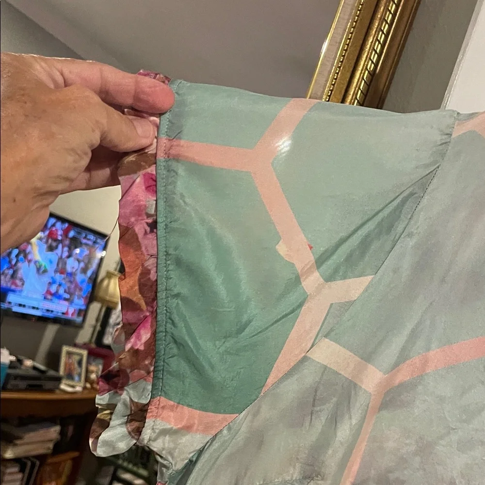 Johnny Was Pastel Floral Blouse - Picture 6 of 6